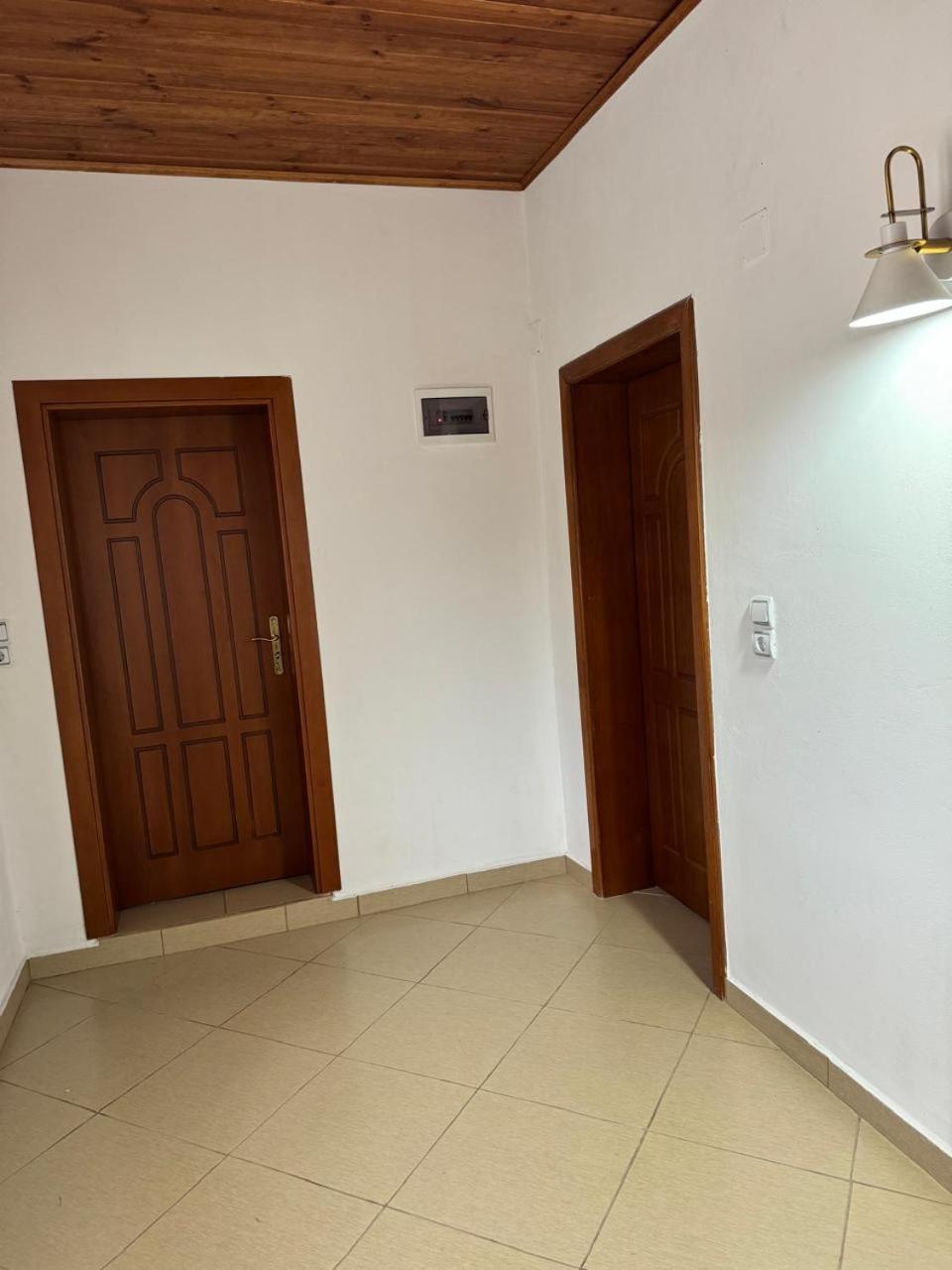 Villa Zefi Rrenc Papaj Экстерьер фото