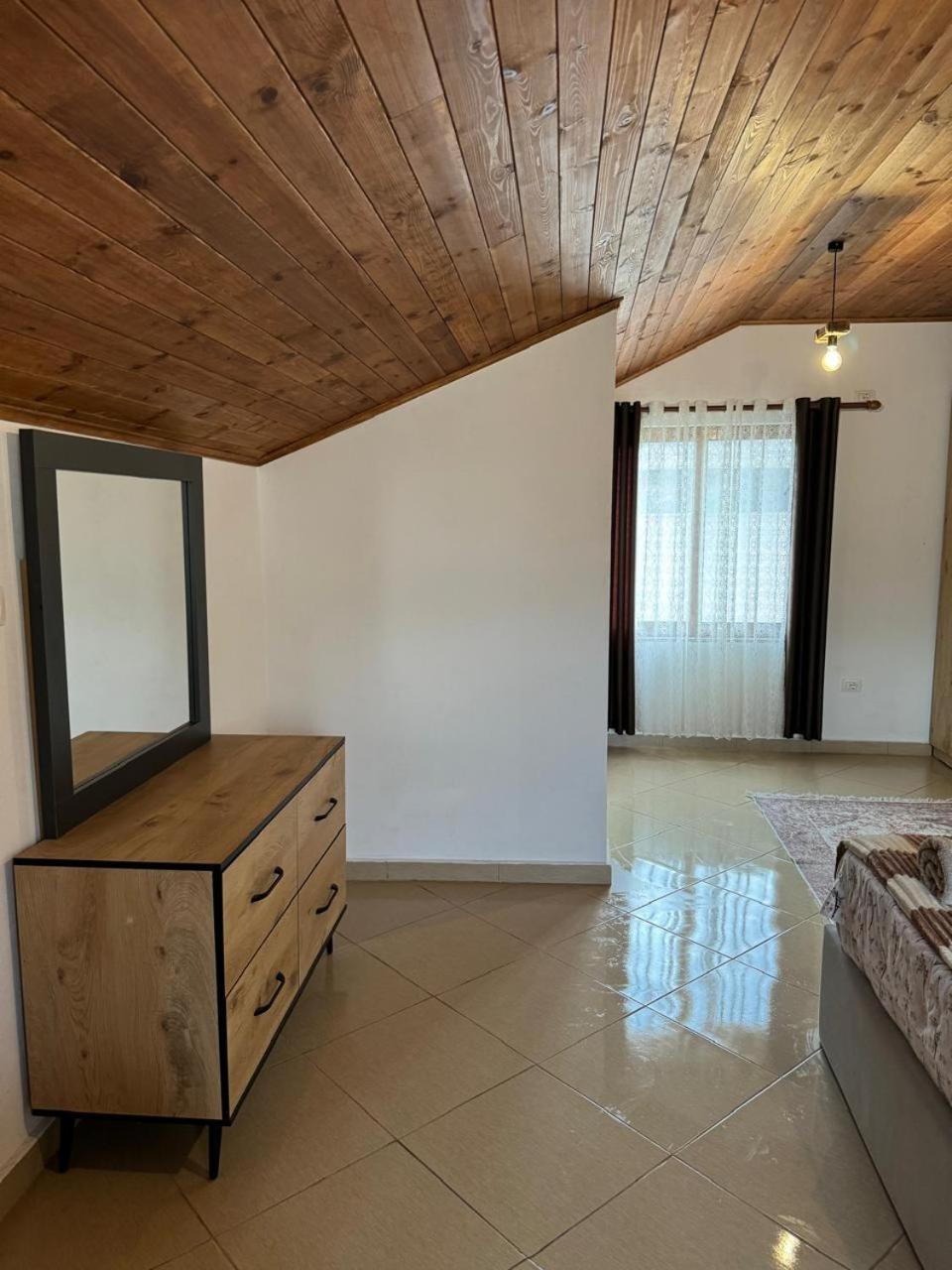 Villa Zefi Rrenc Papaj Экстерьер фото